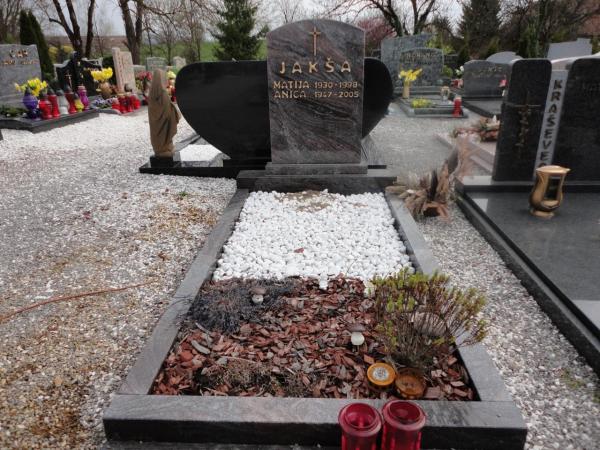 Žarni spomenik