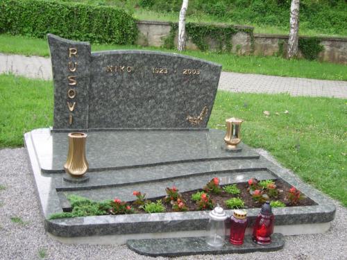 Spomenik